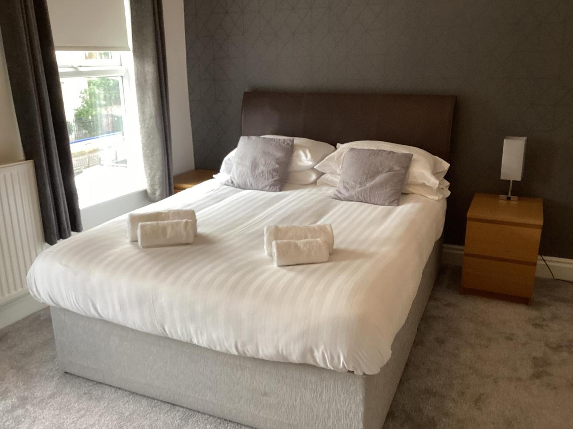 Holgate Premier Apartment ยอร์ค ภายนอก รูปภาพ